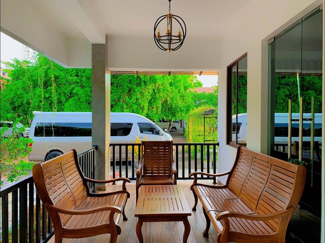 Ud Garden Hotel Kataragama Extérieur photo