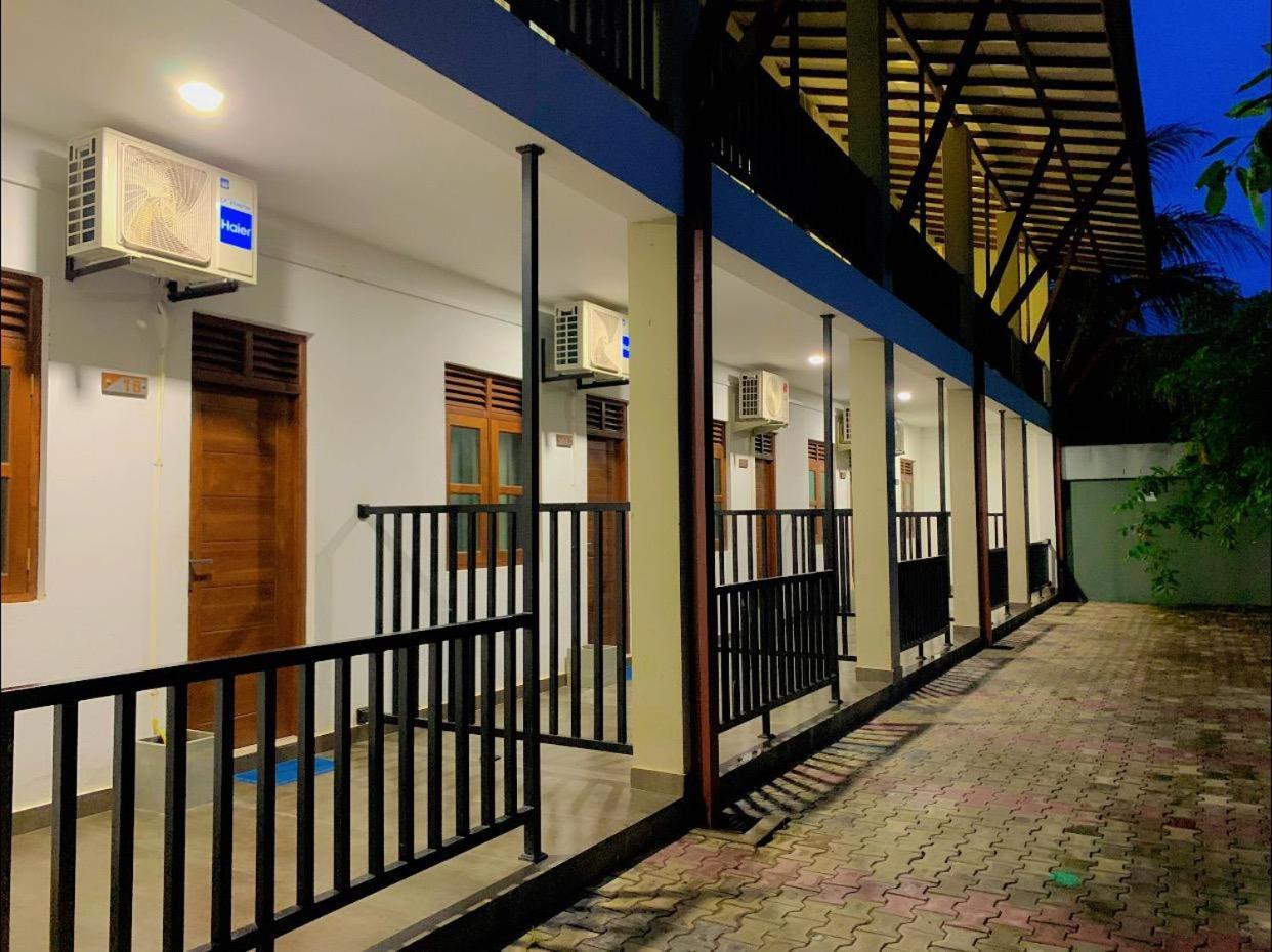 Ud Garden Hotel Kataragama Extérieur photo